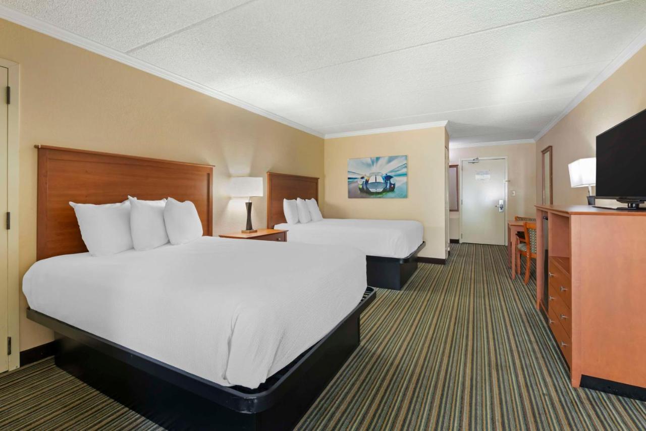 Best Western International Speedway Hotel Дейтона-Бич Экстерьер фото