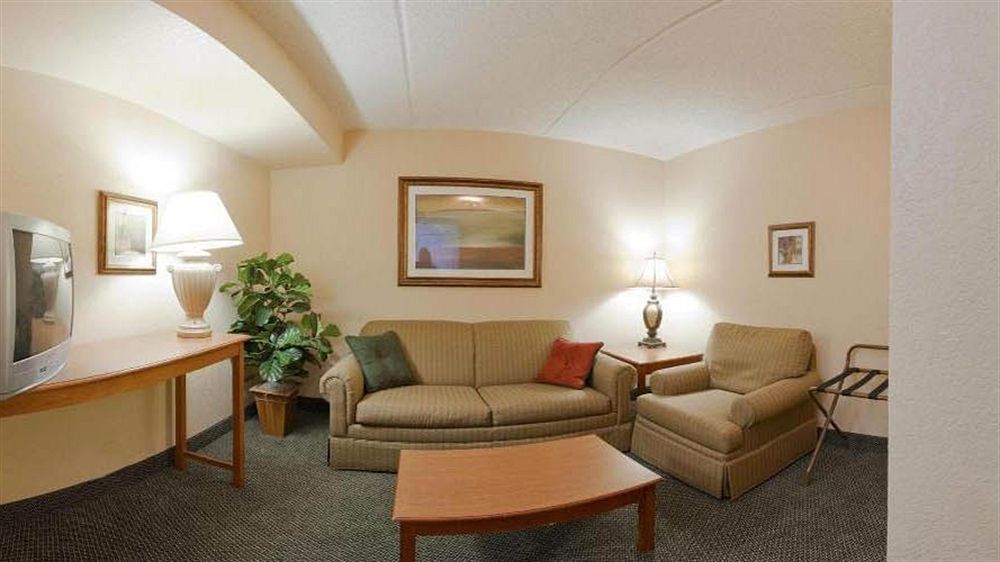 Best Western International Speedway Hotel Дейтона-Бич Экстерьер фото