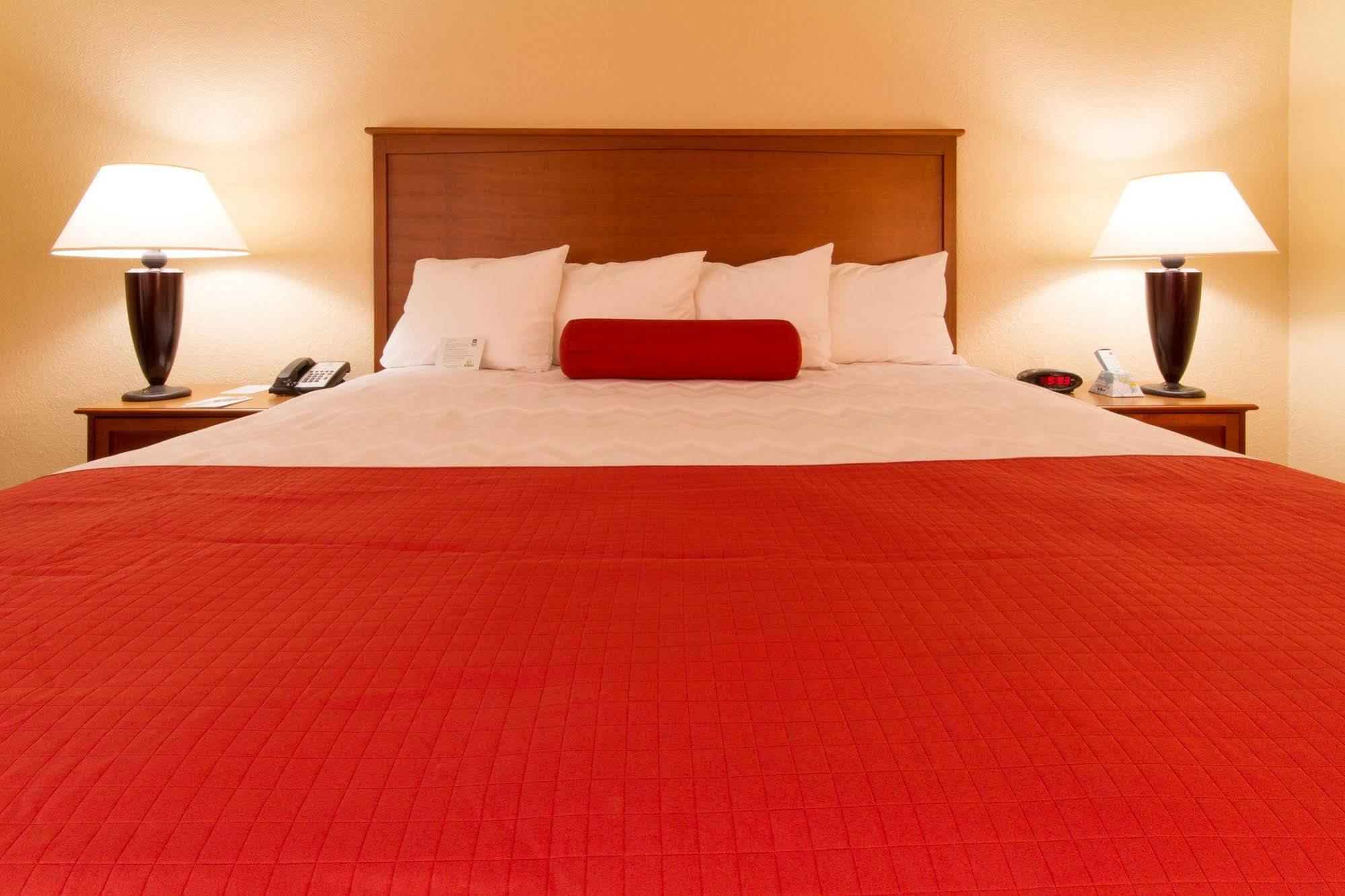 Best Western International Speedway Hotel Дейтона-Бич Экстерьер фото